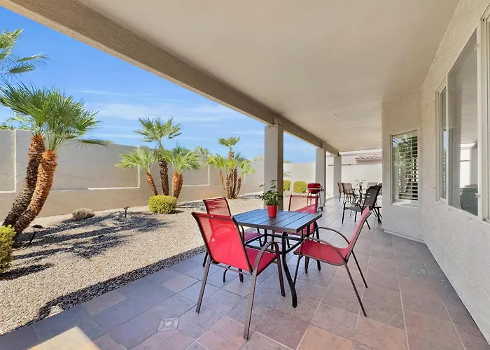 Bradshaw Solera Holiday home *