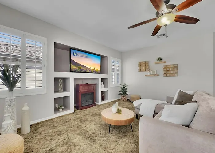 Bradshaw Solera Holiday home